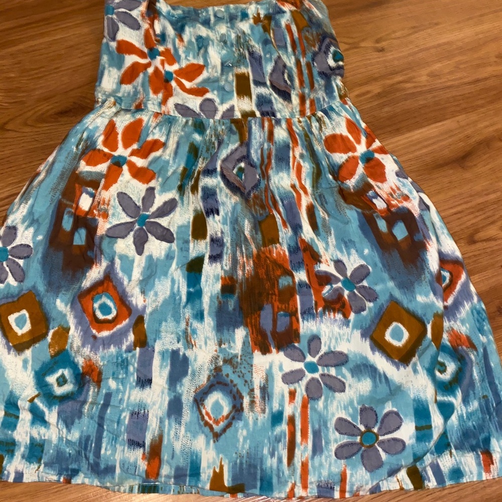 Strapless dress